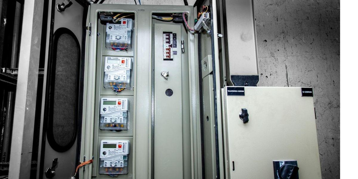 Lift Battery Price in 2025: A Complete Buyer’s Guide